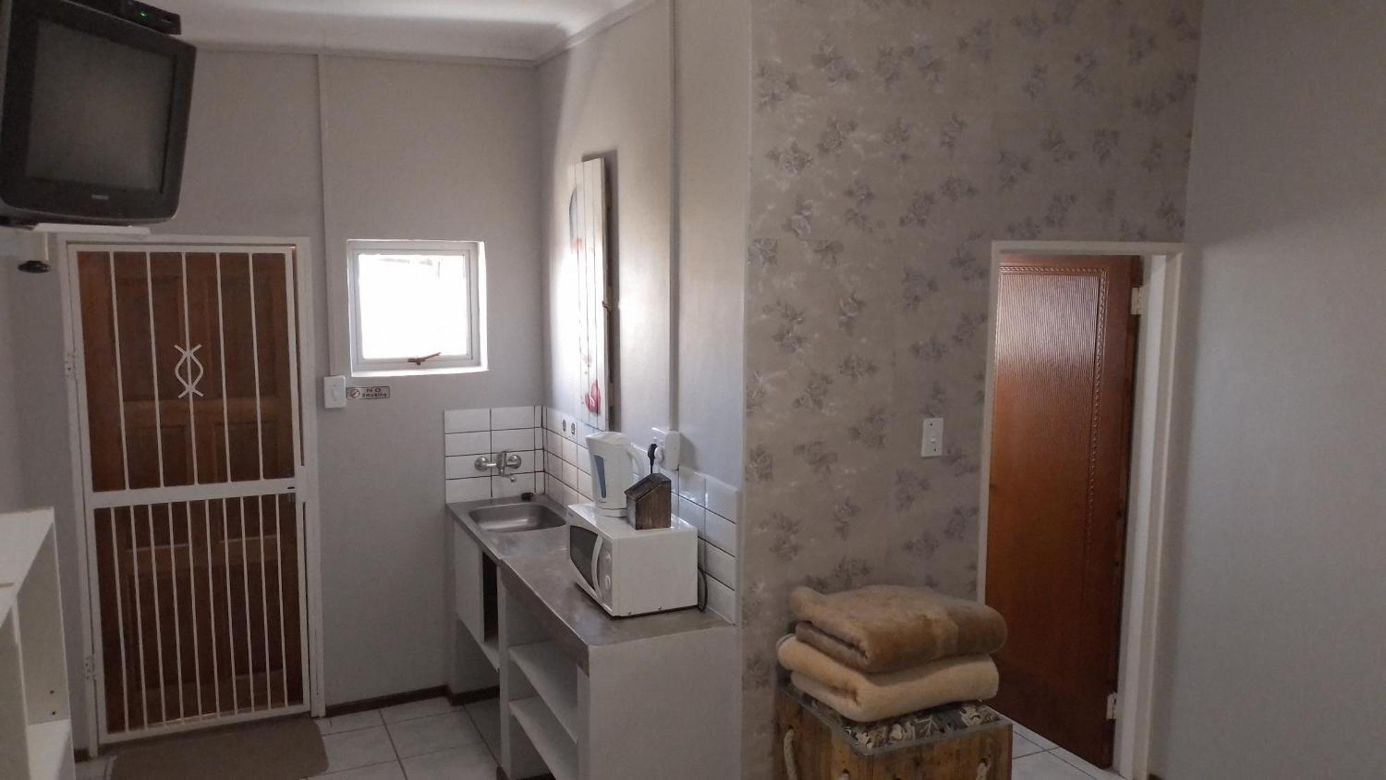 Larochelle Guesthouse Keetmanshoop Pokój zdjęcie